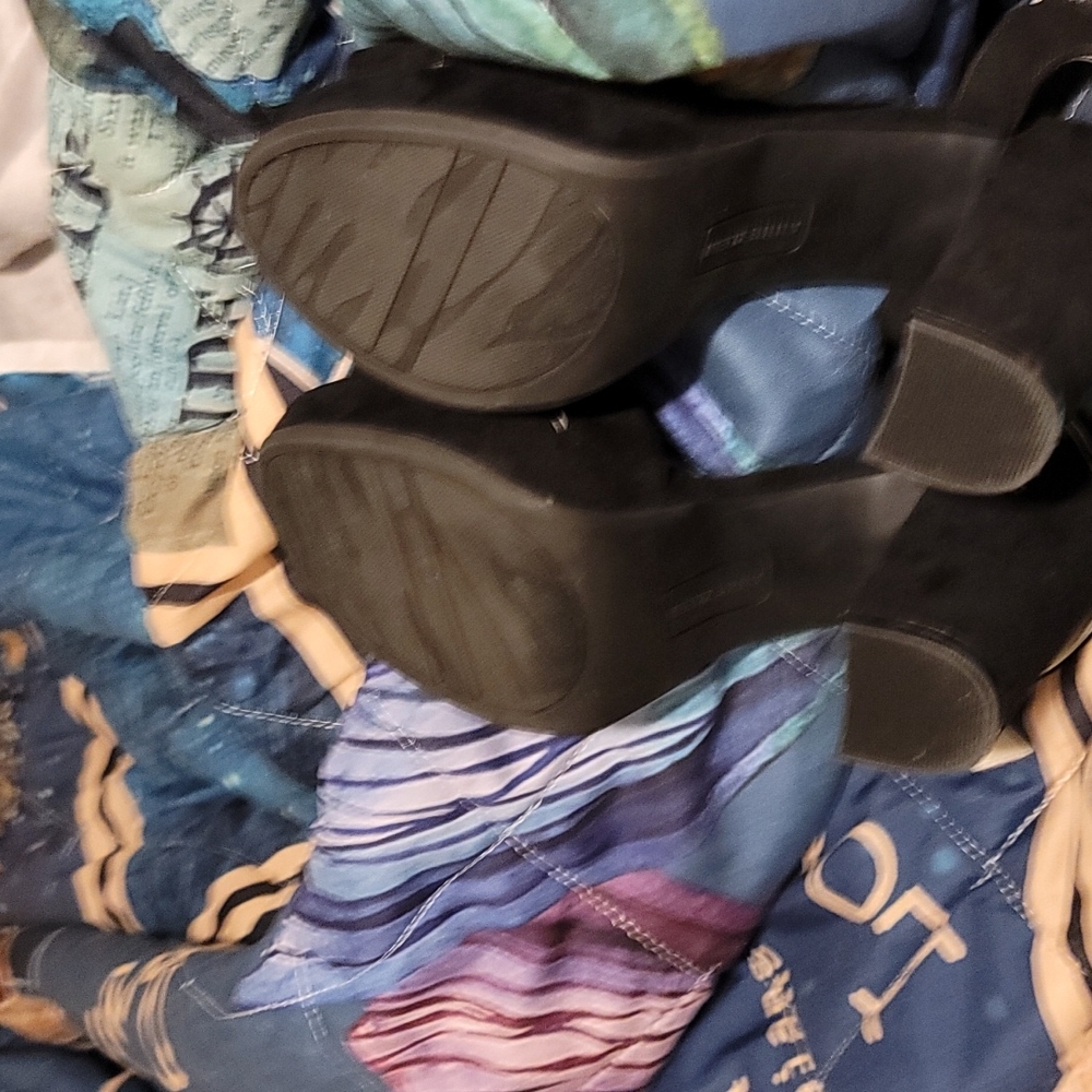 Anne Klein dress shoes - Picture 6 of 6